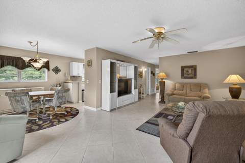 1 Lake Vista Trail #207, Port St. Lucie FL - photo 7 of 28