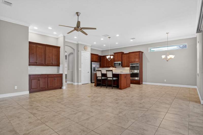 3 bedroom Single Family Residence at 9531 Shadow Lane, Meadowood, Fort Pierce — photo 4