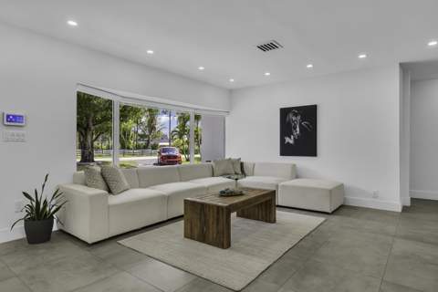 11821 NW 6th Court, Plantation FL - photo 10 of 61