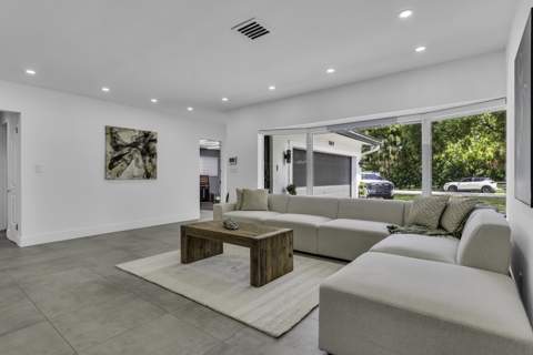 11821 NW 6th Court, Plantation FL - photo 11 of 61
