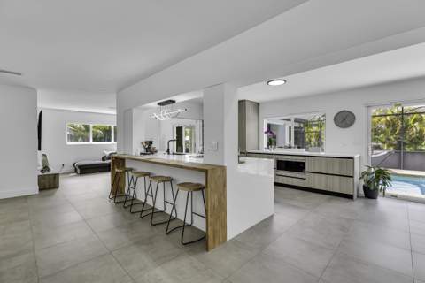 11821 NW 6th Court, Plantation FL - photo 15 of 61