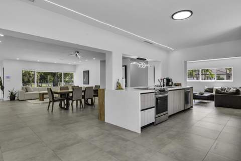 11821 NW 6th Court, Plantation FL - photo 19 of 61