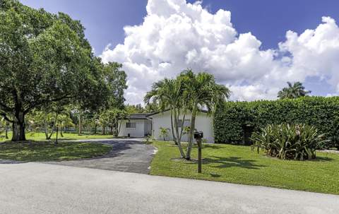11821 NW 6th Court, Plantation FL - photo 6 of 61