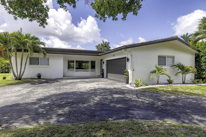 3 bedroom Single Family Residence at 11821 NW 6th Court, Fla Fruit Lands Co, Plantation — photo 3