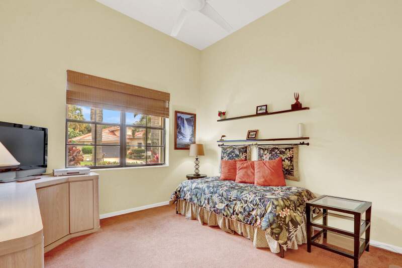3 bedroom Single Family Residence at 7159 Boscanni Drive, Tivoli Lakes Pud, Boynton Beach — photo 3