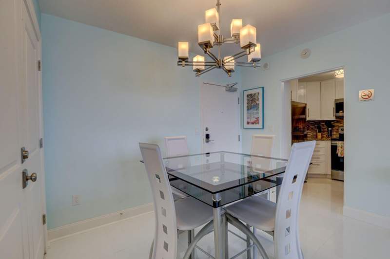 1 bedroom Condominium at 4040 Galt Ocean Drive #604, Ocean Manor Condo, Fort Lauderdale — photo 4
