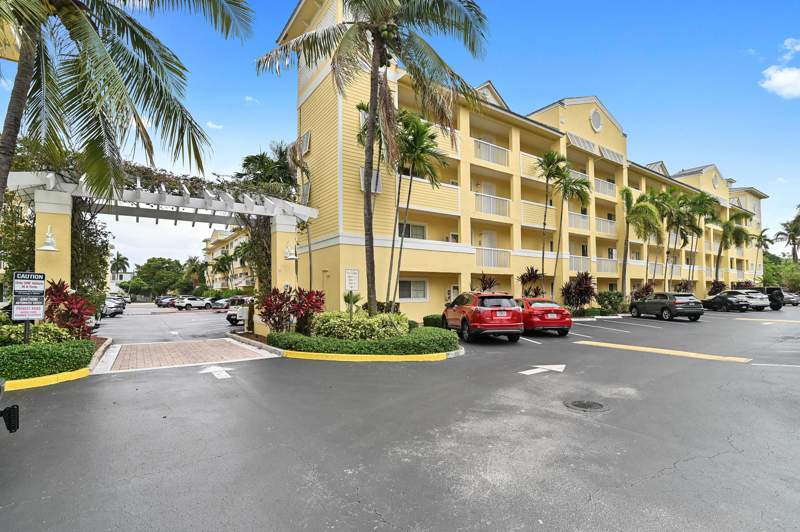 2 bedroom Condominium at 1501 E Broward Boulevard #805, Pine Crest Village I At, Fort Lauderdale — photo 2