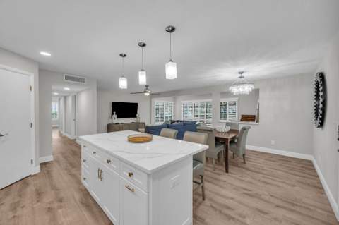 1105 Duncan Circle #104, Palm Beach Gardens FL - photo 11 of 31
