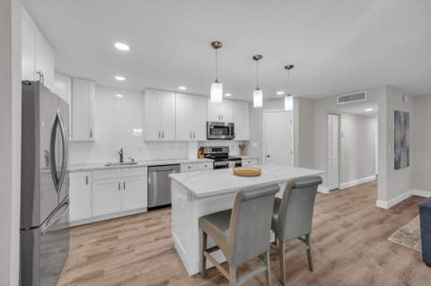1105 Duncan Circle #104, Palm Beach Gardens FL - photo 12 of 31