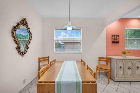 716 Saxony Place #O, Delray Beach FL - photo 10 of 33