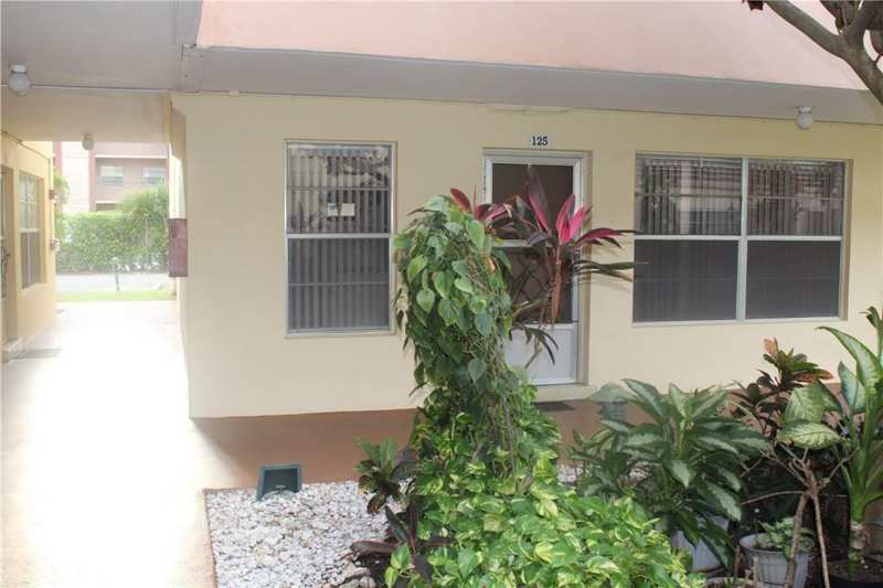 2 bedroom Condominium at 3071 NW 47th Terrace #125, Lauderdale Oaks Condo II, Lauderdale Lakes — photo 1