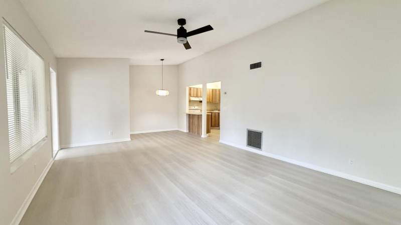 2 bedroom Condominium at 4969 Sable Pine Circle #D2, Pine Ridge At Haverhill Condo, West Palm Beach — photo 4