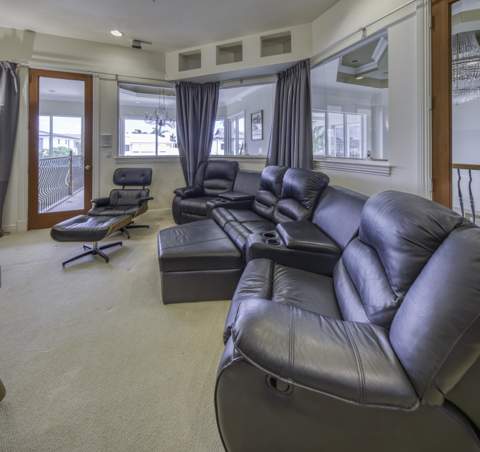 945 Cypress Drive, Delray Beach FL - photo 16 of 86