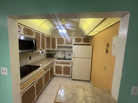 3071 NW 47th Terrace #125, Lauderdale Lakes FL - photo 7 of 25