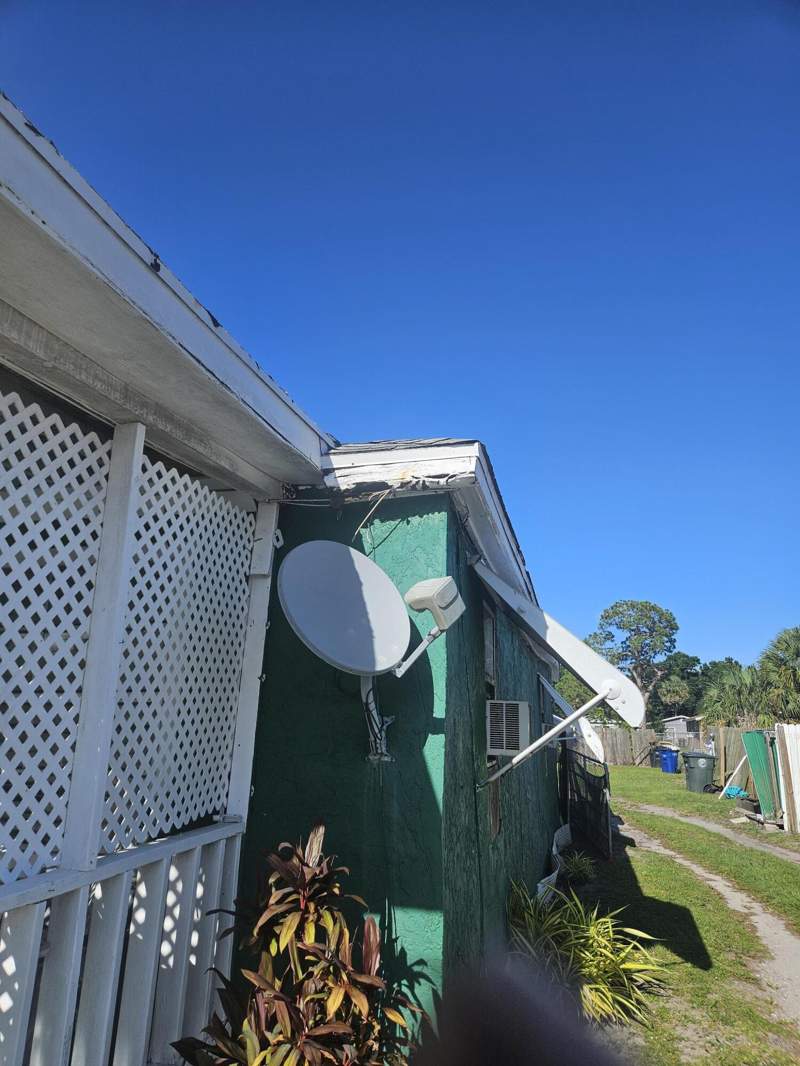 3 bedroom Single Family Residence at 514 N 21st Street, Alamanda Vista Subdivision, Fort Pierce — photo 2