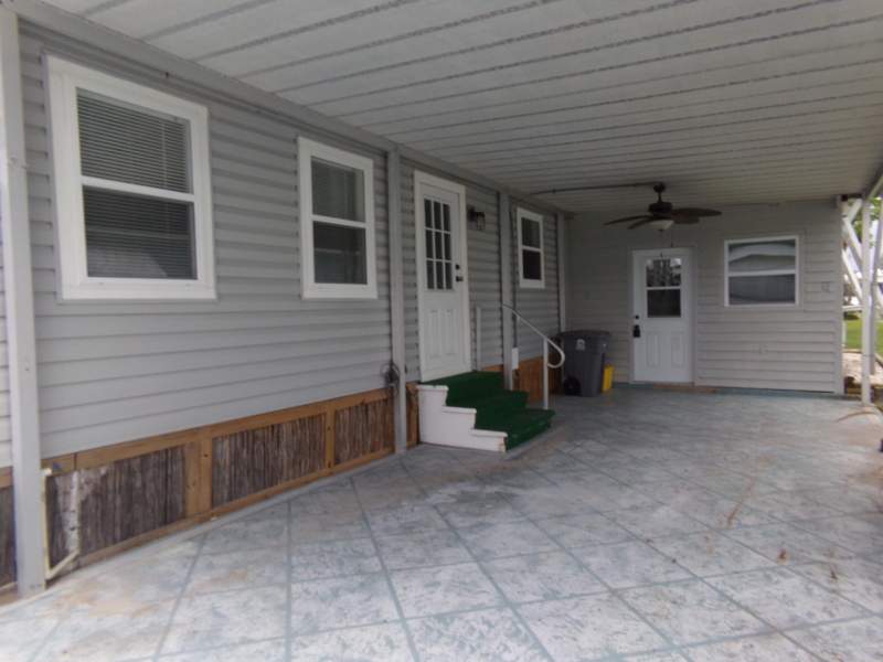 2 bedroom Mobile Home at 59005 Captiva Bay, Jamaica Bay Mobile Home Co Op, Boynton Beach — photo 3