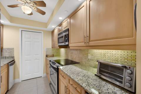 3000 N Ocean Drive #31 B, Singer Island FL - photo 11 of 52