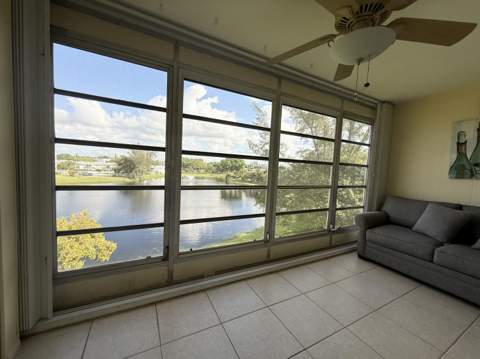 4021 Farnham O #4021, Deerfield Beach FL - photo 9 of 10