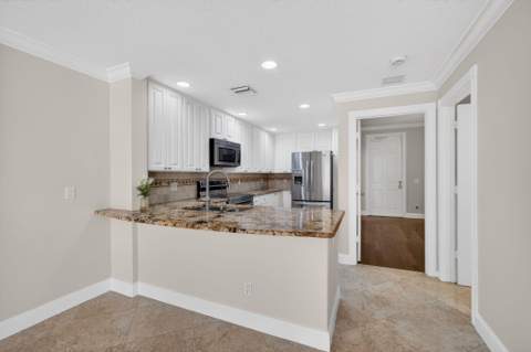 219 Soriano Drive, Jupiter FL - photo 18 of 54