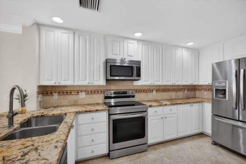 219 Soriano Drive, Jupiter FL - photo 20 of 54