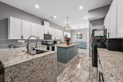 1779 Palisades Drive, West Palm Beach FL - photo 15 of 76
