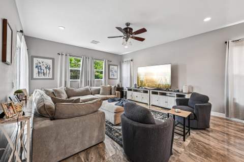 1779 Palisades Drive, West Palm Beach FL - photo 19 of 76