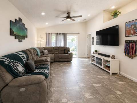 7063 Middlebury Drive, Boynton Beach FL - photo 7 of 18