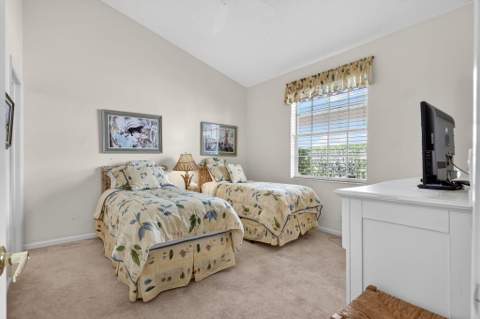 402 Eagleton Cove Way, Palm Beach Gardens FL - photo 21 of 35