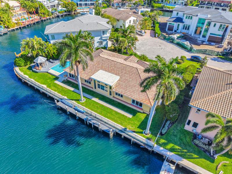 4 bedroom Single Family Residence at 4204 Tranquility Drive, Bel Lido, Highland Beach — photo 4