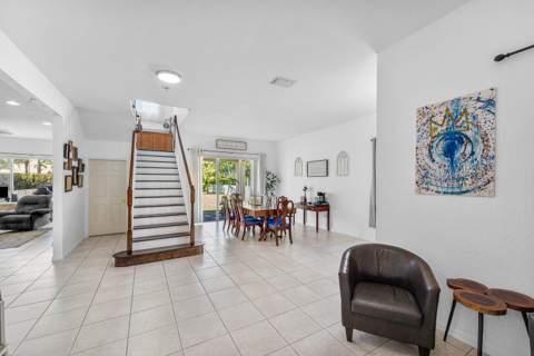 140 Bellezza Terrace, Royal Palm Beach FL - photo 7 of 39
