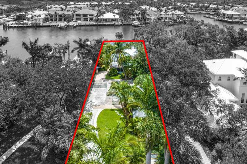 2 bedroom Single Family Residence at 11091 Ellison Wilson Road, North Palm Beach, North Palm Beach — photo 1