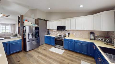 201 NE Faring Avenue, Port St. Lucie FL - photo 9 of 37