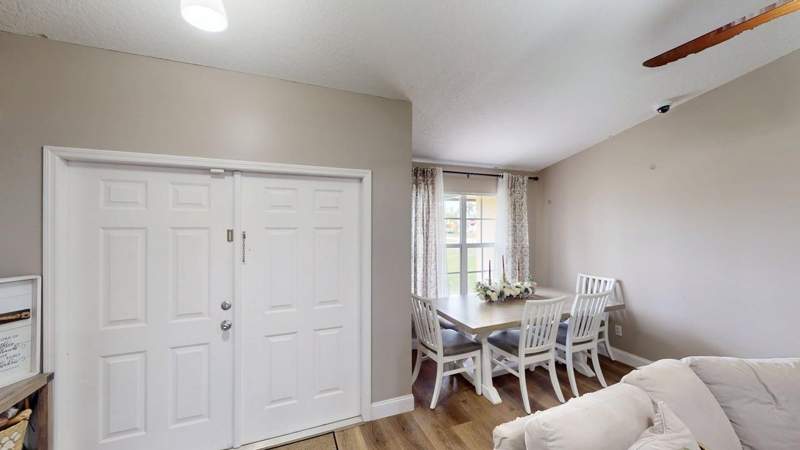 4 bedroom Single Family Residence at 201 NE Faring Avenue, Port St Lucie Floresta Pines Unit 2, Port St. Lucie — photo 4