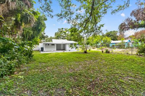 716 Citrus Avenue, Fort Pierce FL - photo 18 of 19