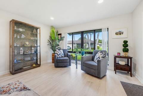 4854 Equestrian Circle #Apt B, Boynton Beach FL - photo 9 of 41