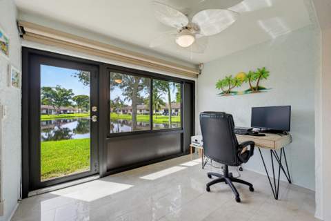 4854 Equestrian Circle #Apt B, Boynton Beach FL - photo 19 of 41