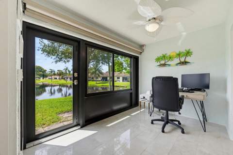 4854 Equestrian Circle #Apt B, Boynton Beach FL - photo 21 of 41