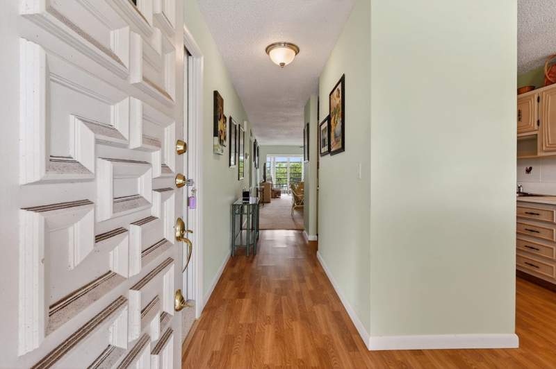 2 bedroom Condominium at 13837 Via Flora #E, Palm Greens At Villa Del Ray Condo II, Delray Beach — photo 4