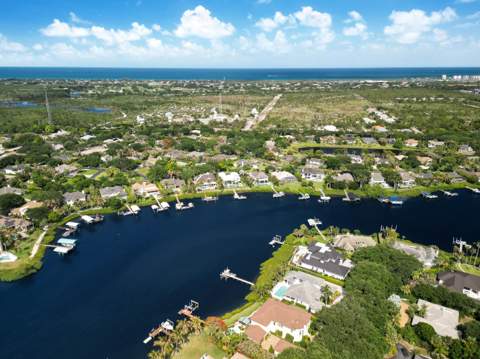 10433 SE Banyan Way, Jupiter FL - photo 6 of 59