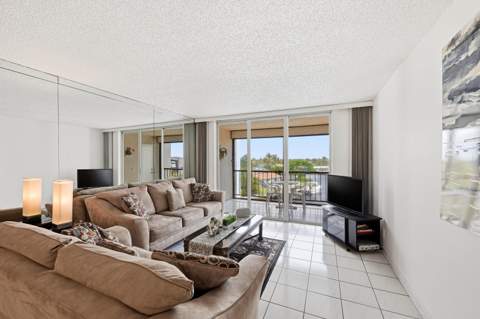 777 S Federal Highway #O406, Pompano Beach FL - photo 10 of 27