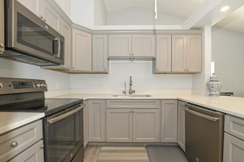 2640 SE Tropical East Circle, Port St. Lucie FL - photo 9 of 42
