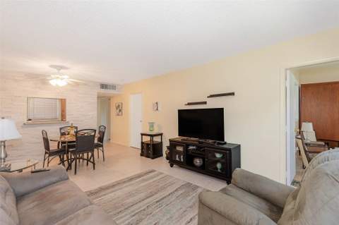 3431 NW 50th Avenue #104, Lauderdale Lakes FL - photo 9 of 34