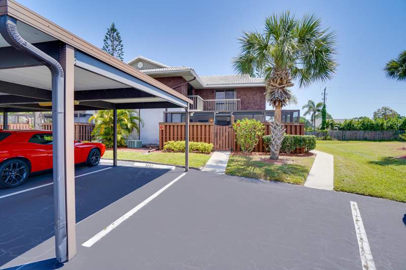 2 bedroom Condominium at 3201 SE Guinevere Lane #A, Camelot Gardens Phases 1 Thru 11, Port St. Lucie — photo 4