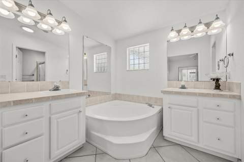 7654 Red Crossbill Court, Port St. Lucie FL - photo 16 of 50