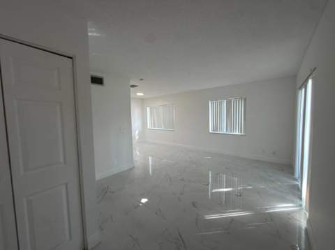 5702 NW 22nd Court #28-b, Lauderhill FL - photo 13 of 36