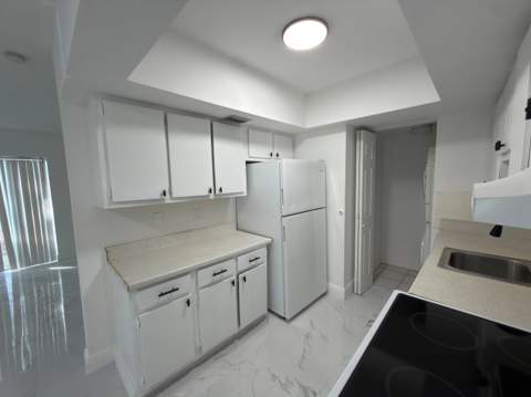 5702 NW 22nd Court #28-b, Lauderhill FL - photo 8 of 36