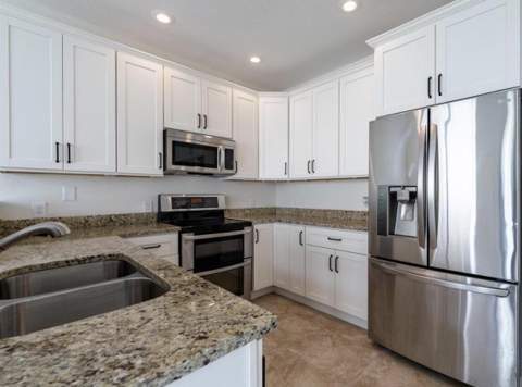 4147 Meade Way, West Palm Beach FL - photo 10 of 17