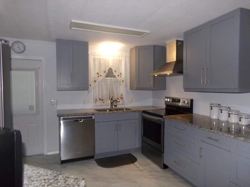 2 bedroom Manufactured Home at 57006 Antilles, Jamaica Bay Mobile Home Co Op, Boynton Beach — photo 5