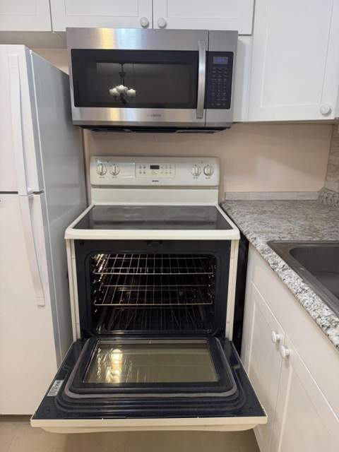 463 Tilford V #463, Deerfield Beach FL - photo 10 of 28