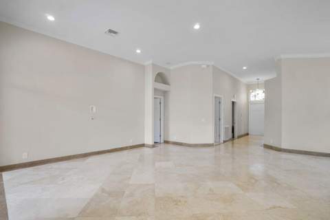 660 NW 45th Avenue, Deerfield Beach FL - photo 14 of 55